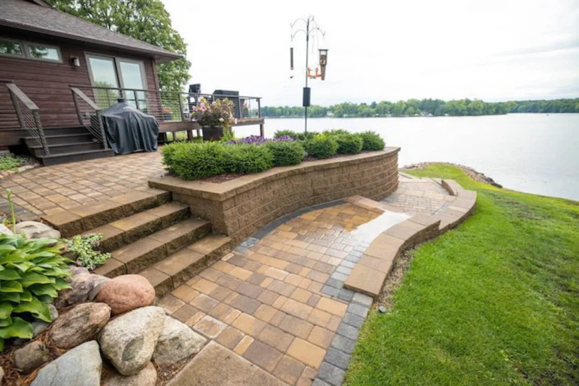 Pine City, MN Lawn Maintenance Company