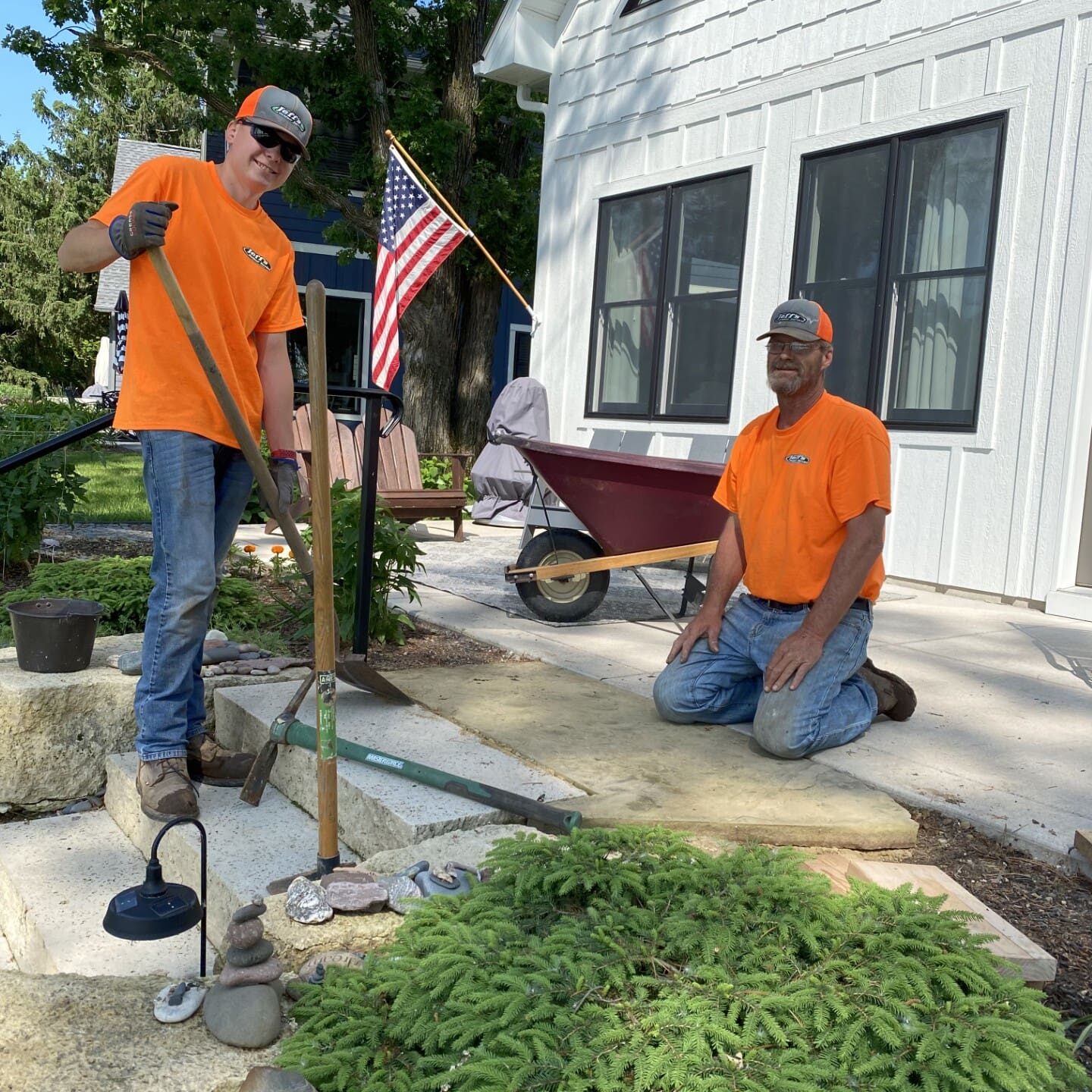 Landscapers On The Job Landscapers On The Job