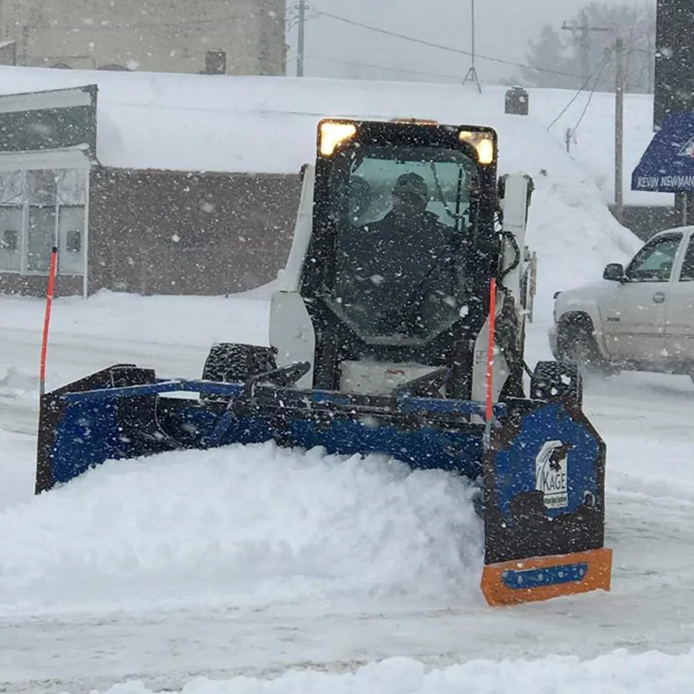 Snow 7 Cambridge, MN Snow Plowing Company
